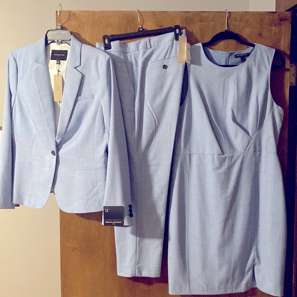 Business Suit- Banana Republic